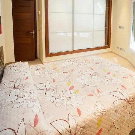 Апартаменти Apartamento Aridava *